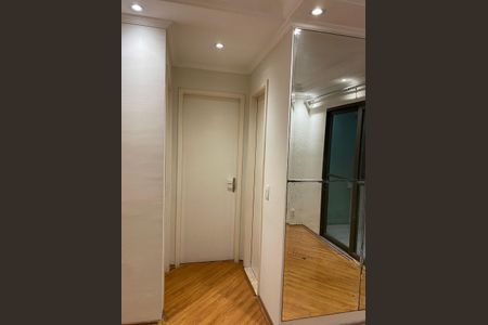 Quarto de apartamento à venda com 2 quartos, 64m² em Jardim das Flores, São Paulo
