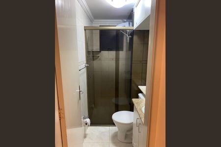 Banheiro de apartamento à venda com 2 quartos, 64m² em Jardim das Flores, São Paulo
