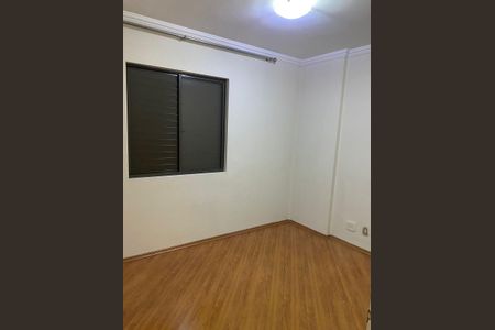 Quarto de apartamento à venda com 2 quartos, 64m² em Jardim das Flores, São Paulo
