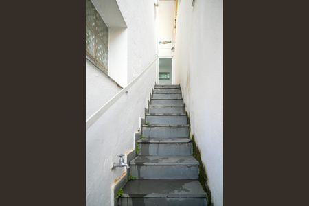 Casa para alugar com 90m², 1 quarto e 1 vaga