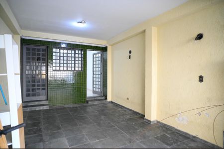 Casa para alugar com 90m², 1 quarto e 1 vaga Casa para alugar com 90m², 1 quarto e 1 vagaGaragem