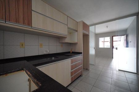 Casa para alugar com 51m², 2 quartos e 2 vagasCozinha