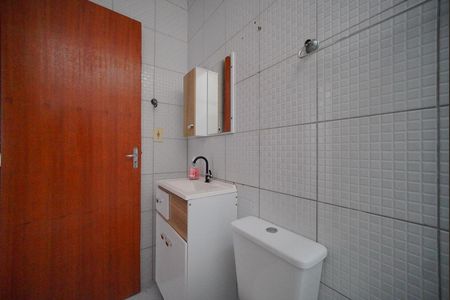 Casa para alugar com 51m², 2 quartos e 2 vagasBanheiro