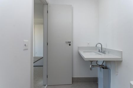 Apartamento à venda com 61m², 2 quartos e 1 vaga Apartamento à venda com 61m², 2 quartos e 1 vagaBanheiro Social