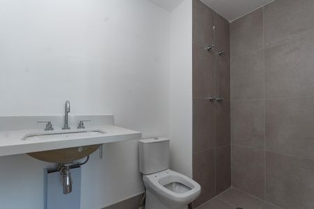 Apartamento à venda com 61m², 2 quartos e 1 vaga Apartamento à venda com 61m², 2 quartos e 1 vagaBanheiro Social