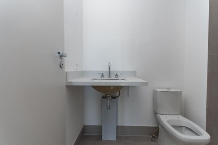 Apartamento à venda com 61m², 2 quartos e 1 vaga Apartamento à venda com 61m², 2 quartos e 1 vagaBanheiro Social