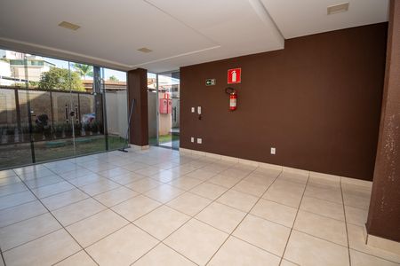 Apartamento para alugar com 46m², 2 quartos e 1 vaga Apartamento para alugar com 46m², 2 quartos e 1 vagaÁrea comum - Salão de festas