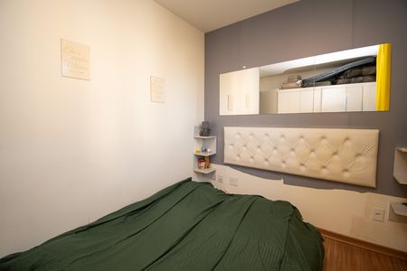Quarto 2 de apartamento para alugar com 2 quartos, 46m² em Alvorada, Contagem