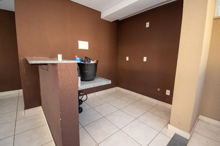 Apartamento para alugar com 46m², 2 quartos e 1 vaga Apartamento para alugar com 46m², 2 quartos e 1 vagaÁrea comum - Salão de festas