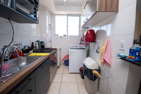 Apartamento para alugar com 46m², 2 quartos e 1 vaga Apartamento para alugar com 46m², 2 quartos e 1 vagaCozinha e Área de Serviço