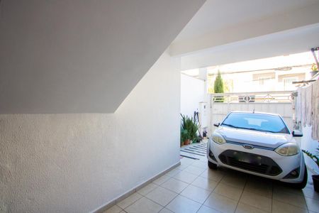 Casa à venda com 140m², 3 quartos e 2 vagas Casa à venda com 140m², 3 quartos e 2 vagasÁrea de serviço/Garagem