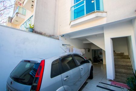Casa à venda com 140m², 3 quartos e 2 vagas Casa à venda com 140m², 3 quartos e 2 vagasÁrea de serviço/Garagem