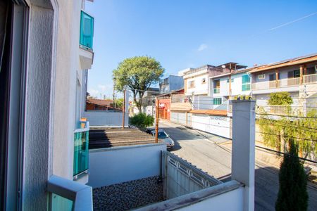 Casa à venda com 140m², 3 quartos e 2 vagas Casa à venda com 140m², 3 quartos e 2 vagasVaranda da sala