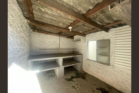 Casa para alugar com 120m², 2 quartos e 1 vaga