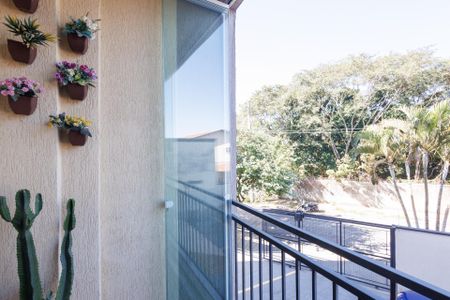 Varanda de apartamento para alugar com 3 quartos, 75m² em Parque Senhor do Bonfim, Taubaté
