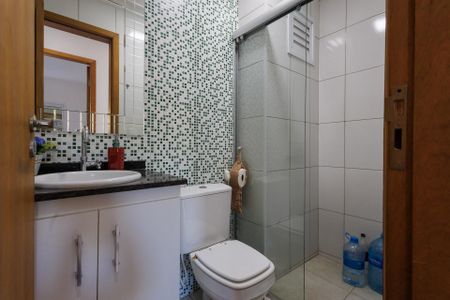 Banheiro Corredor de apartamento para alugar com 3 quartos, 75m² em Parque Senhor do Bonfim, Taubaté