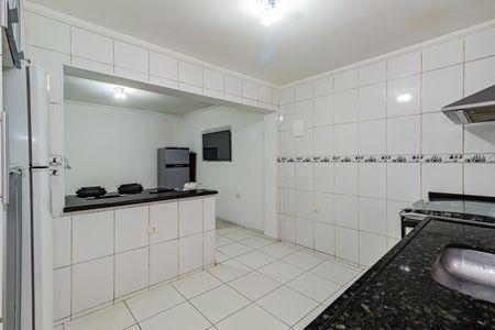 Casa para alugar com 180m², 2 quartos e 1 vaga Casa para alugar com 180m², 2 quartos e 1 vagaCozinha