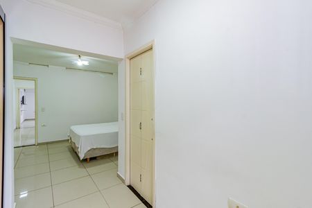 Casa para alugar com 180m², 2 quartos e 1 vaga Casa para alugar com 180m², 2 quartos e 1 vagaSuíte 2