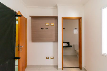 Casa à venda com 71m², 3 quartos e 2 vagasSuíte