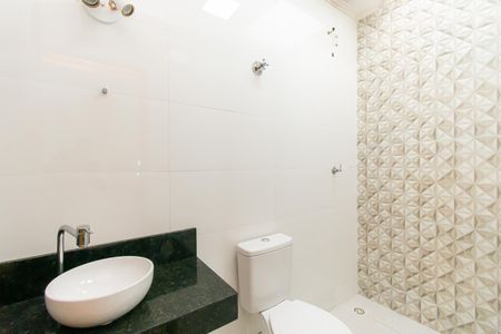 Casa à venda com 71m², 3 quartos e 2 vagasBanheiro 2