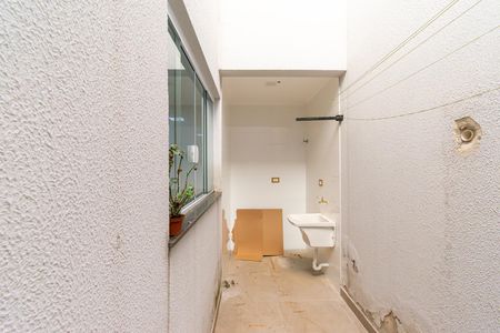 Casa à venda com 71m², 3 quartos e 2 vagasÁrea de Serviço