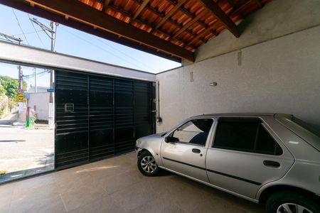 Casa à venda com 71m², 3 quartos e 2 vagasGaragem