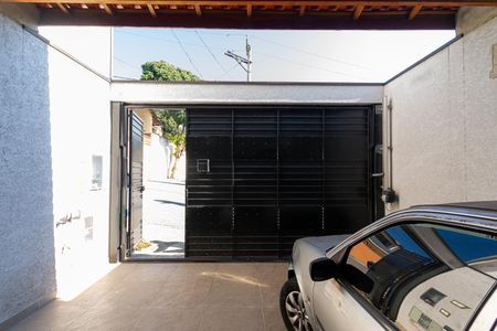 Casa à venda com 71m², 3 quartos e 2 vagasGaragem