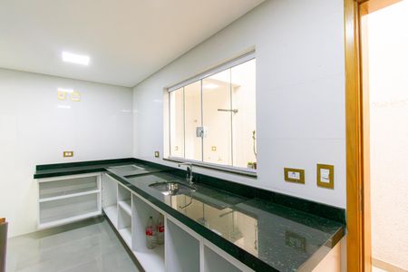 Casa à venda com 71m², 3 quartos e 2 vagasCozinha