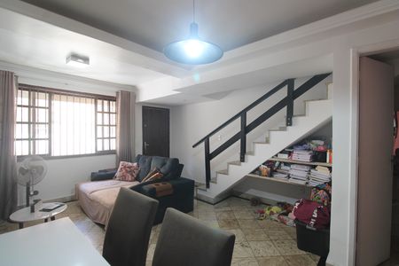 Sala de casa de condomínio para alugar com 2 quartos, 90m² em Freguesia (jacarepaguá), Rio de Janeiro