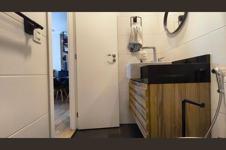 Apartamento à venda com 68m², 2 quartos e 2 vagasBanheiro