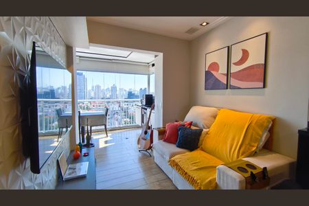 Apartamento à venda com 68m², 2 quartos e 2 vagasSala