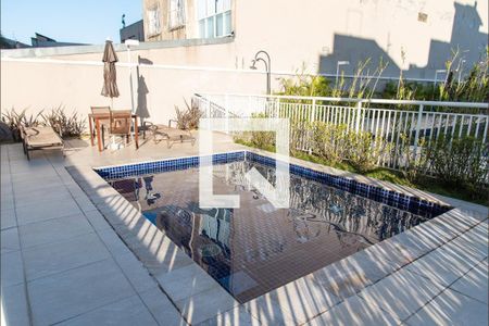 Apartamento à venda com 68m², 2 quartos e 2 vagasPiscina