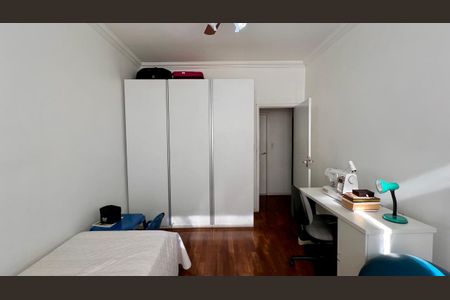 Apartamento à venda com 4 quartos, 153m² em Grajaú, Belo Horizonte