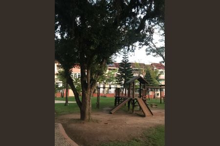 Casa à venda com 215m², 3 quartos e 2 vagasÁrea externa