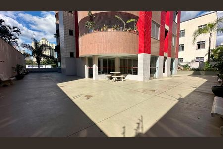 Apartamento à venda com 110m², 3 quartos e 2 vagas Apartamento à venda com 110m², 3 quartos e 2 vagasÁrea comum