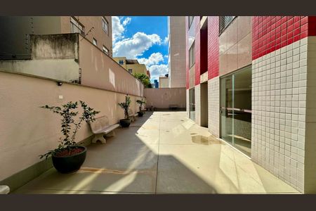 Apartamento à venda com 110m², 3 quartos e 2 vagas Apartamento à venda com 110m², 3 quartos e 2 vagasÁrea comum