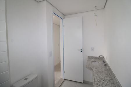 Apartamento à venda com 59m², 2 quartos e 1 vagaQuarto 2 - Banheiro