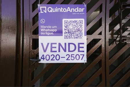 Casa à venda com 70m², 2 quartos e 2 vagas Casa à venda com 70m², 2 quartos e 2 vagasPlaquinha