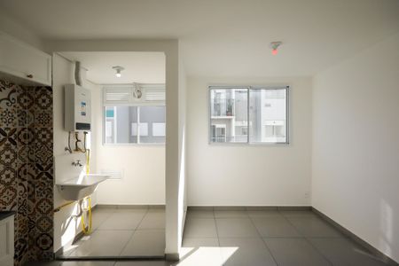 Sala de apartamento para alugar com 2 quartos, 38m² em Jurubatuba, São Paulo
