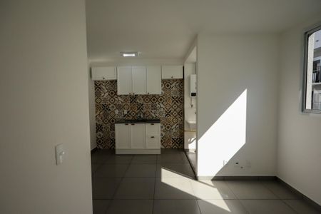 Apartamento para alugar com 38m², 2 quartos e sem vaga Apartamento para alugar com 38m², 2 quartos e sem vagaSala