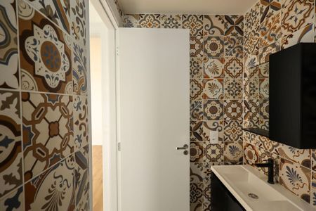 Apartamento para alugar com 38m², 2 quartos e sem vaga Apartamento para alugar com 38m², 2 quartos e sem vagaBanheiro