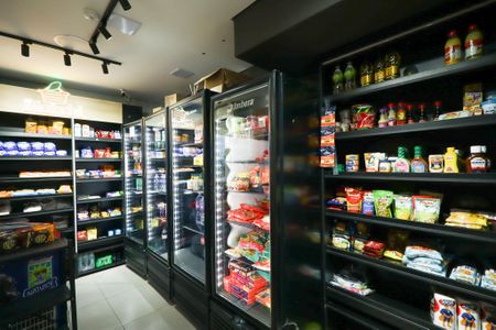 Apartamento para alugar com 38m², 2 quartos e sem vaga Apartamento para alugar com 38m², 2 quartos e sem vagaMini Mercado
