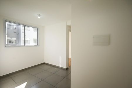 Sala de apartamento para alugar com 2 quartos, 38m² em Jurubatuba, São Paulo