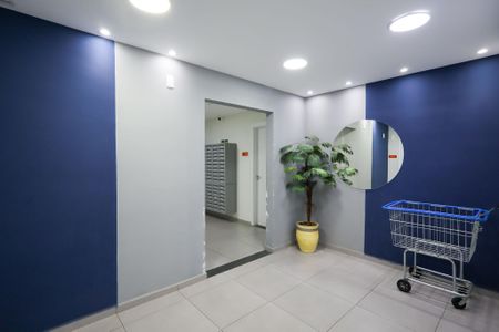 Apartamento para alugar com 38m², 2 quartos e sem vaga Apartamento para alugar com 38m², 2 quartos e sem vagaHall de entrada