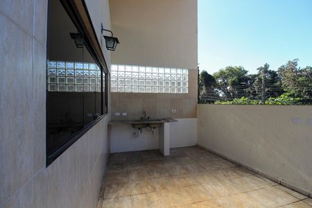 Casa para alugar com 200m², 4 quartos e 2 vagas Casa para alugar com 200m², 4 quartos e 2 vagasÁrea de Serviço