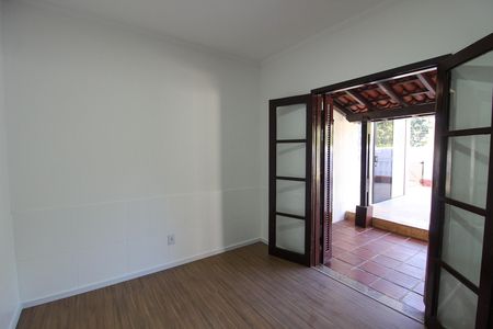 Casa para alugar com 200m², 4 quartos e 2 vagas Casa para alugar com 200m², 4 quartos e 2 vagasQuarto 3