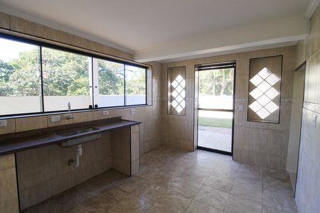 Casa para alugar com 200m², 4 quartos e 2 vagas Casa para alugar com 200m², 4 quartos e 2 vagasCozinha