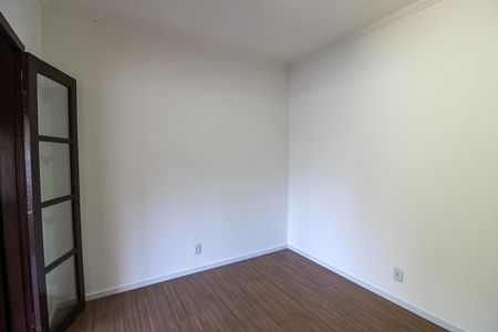 Casa para alugar com 200m², 4 quartos e 2 vagas Casa para alugar com 200m², 4 quartos e 2 vagasQuarto 1