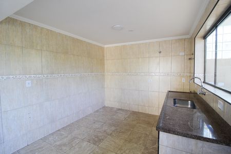 Casa para alugar com 200m², 4 quartos e 2 vagas Casa para alugar com 200m², 4 quartos e 2 vagasCozinha