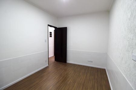 Casa para alugar com 200m², 4 quartos e 2 vagas Casa para alugar com 200m², 4 quartos e 2 vagasQuarto 2